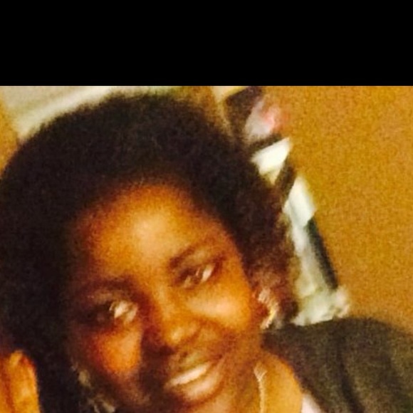 Meet your Posher, Elizabeth - Picture 1 of 1